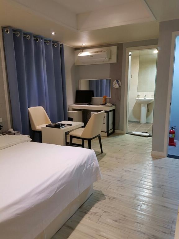 C&B Hotel Ансан Екстер'єр фото